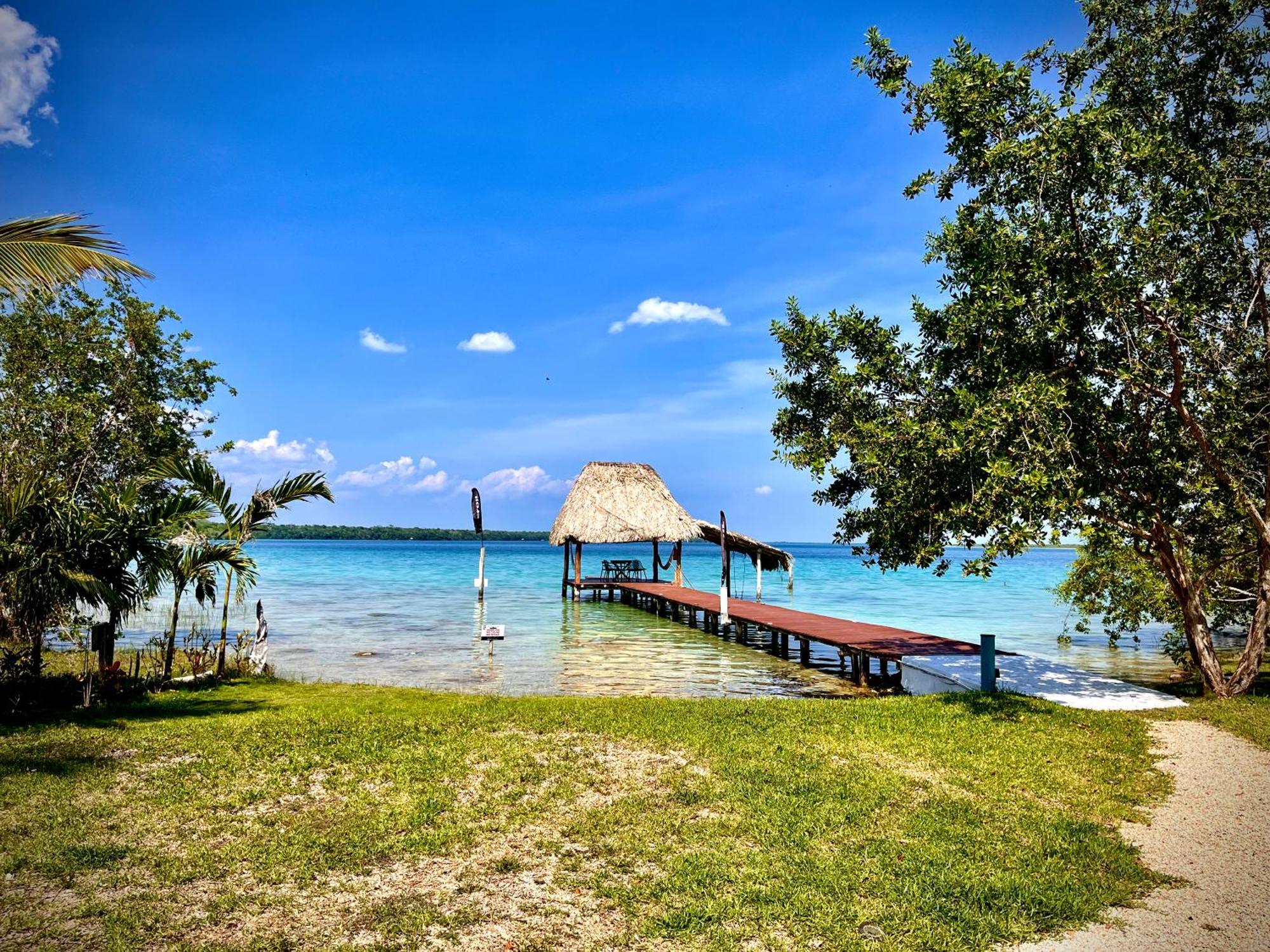 Cabana Con Muelle Privado En La Laguna De Bacalar Exterior foto